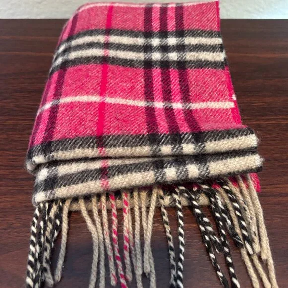 Auth Burberry Lambswool Plaid Stole Fuchsia - Picture 6 of 6